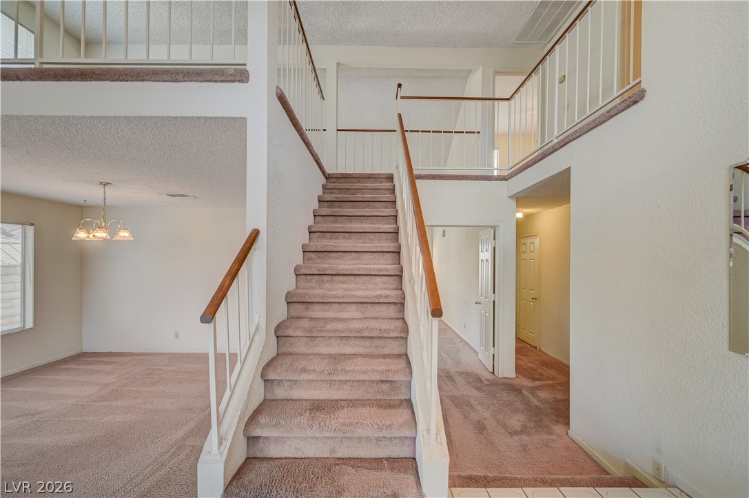7129 Deepriver Circle Property Photo 4