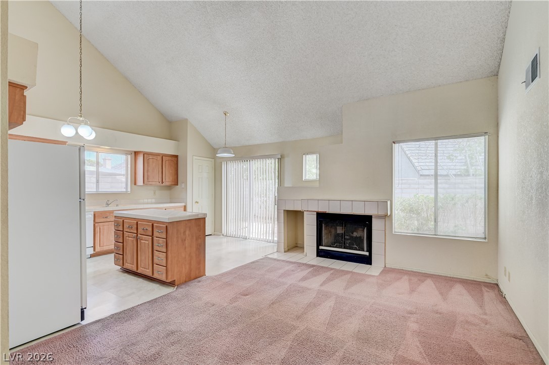 7129 Deepriver Circle Property Photo 8