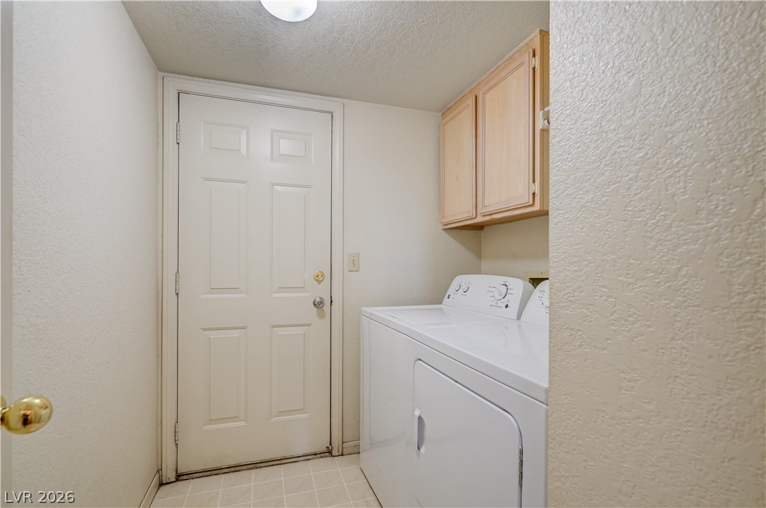 7129 Deepriver Circle Property Photo 17