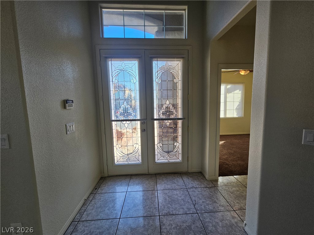 10134 Reflection Brook Avenue Property Photo 5