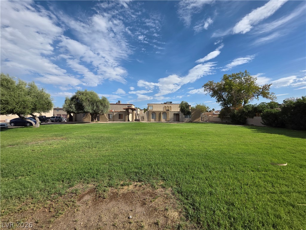 574 Roxella Lane C Property Photo 13
