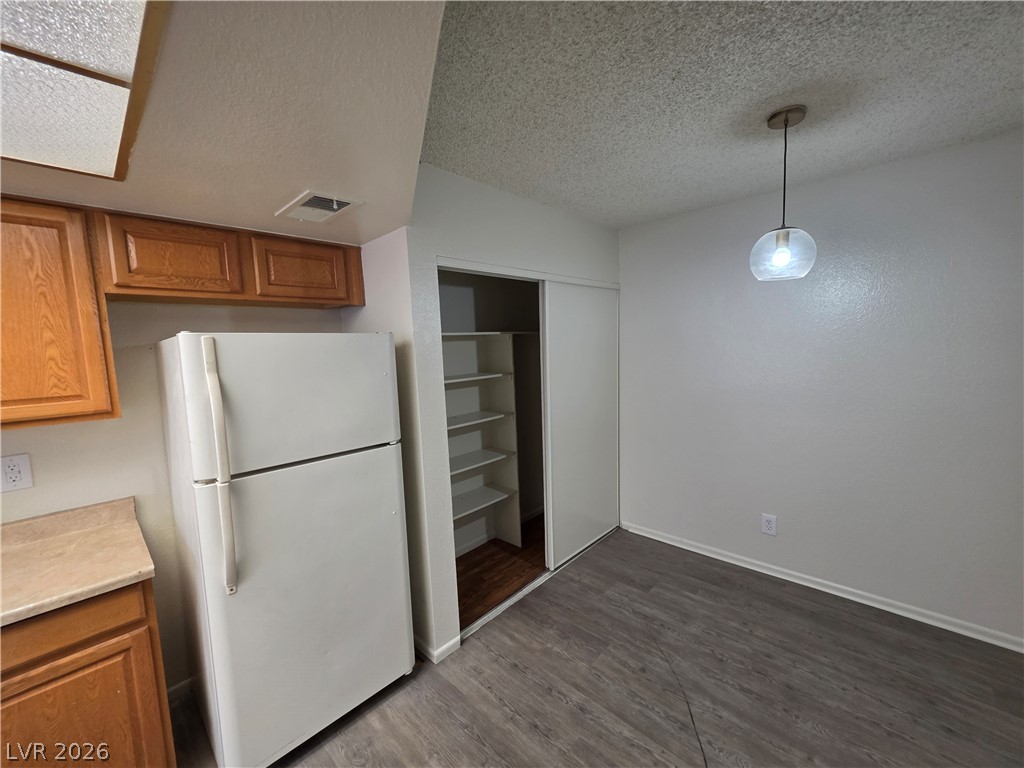 574 Roxella Lane C Property Photo 19