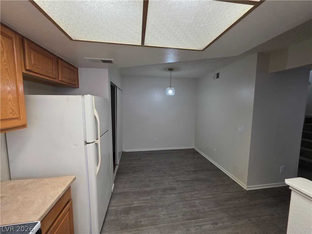574 Roxella Lane C Property Photo 23