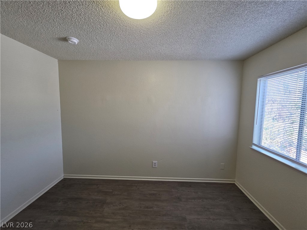 574 Roxella Lane C Property Photo 26