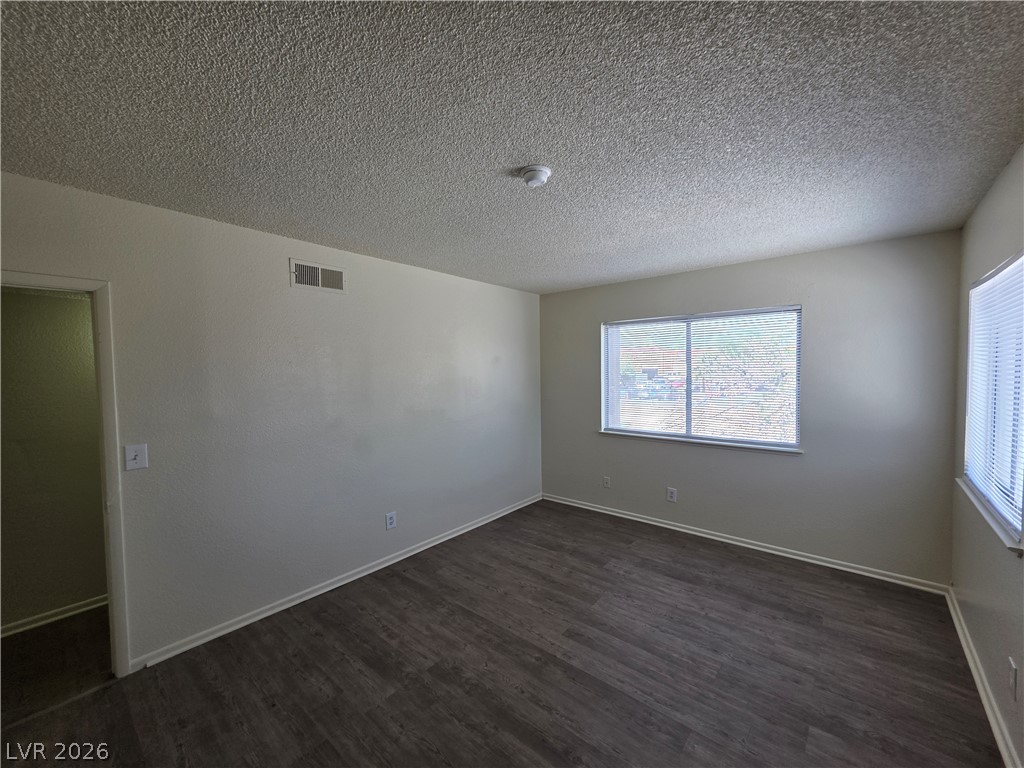 574 Roxella Lane C Property Photo 47