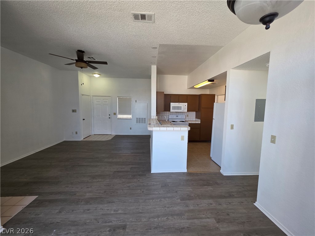 3150 Soft Breezes Drive 2166 Property Photo 55