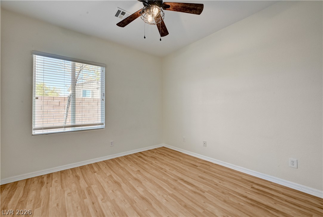 6444 Bristlebird Street Property Photo 20
