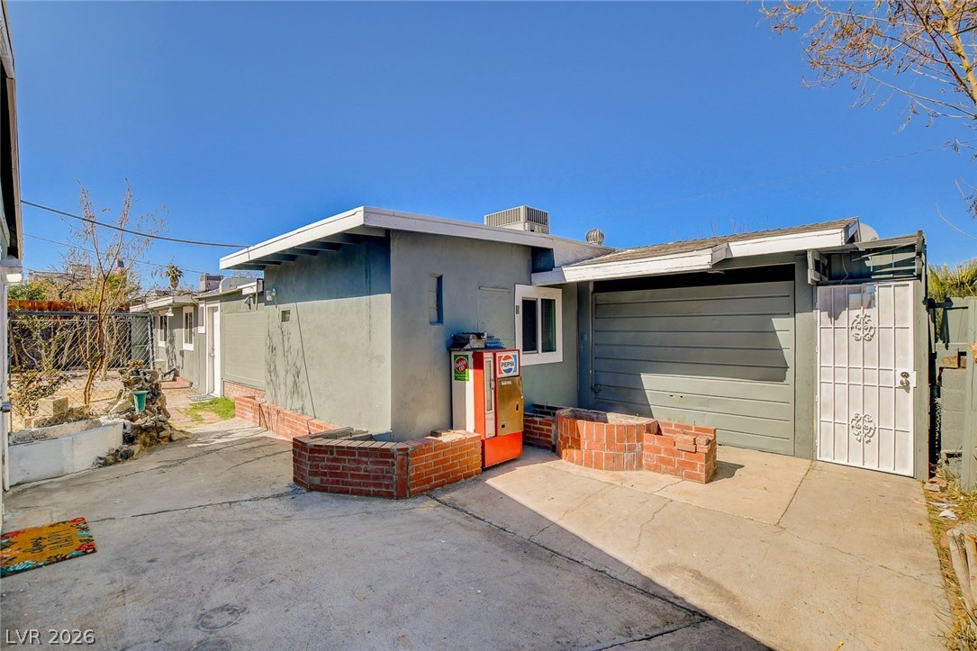 4619 Garden Place Casita Property Photo 1