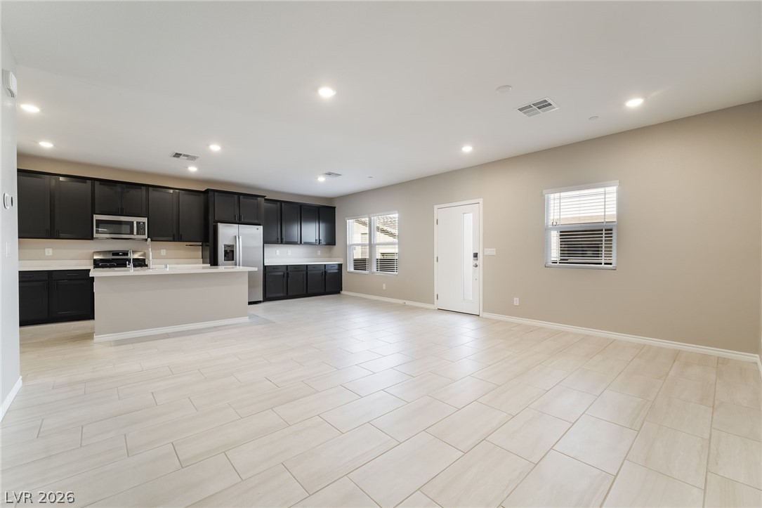 336 Aravalli Crest Street Property Photo 8