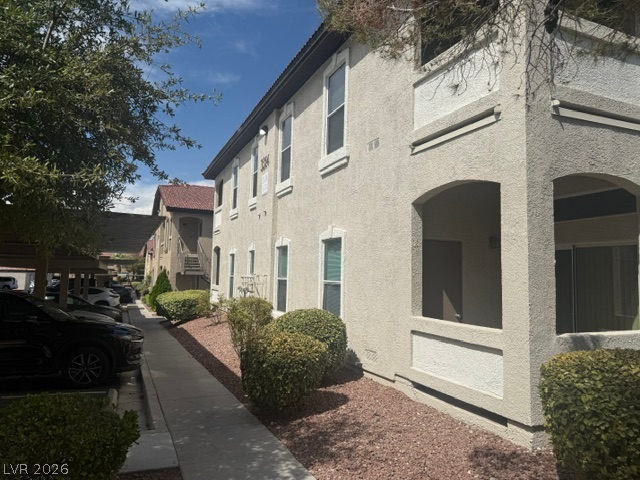 3314 Indian Shadow Street 202 Property Photo 2