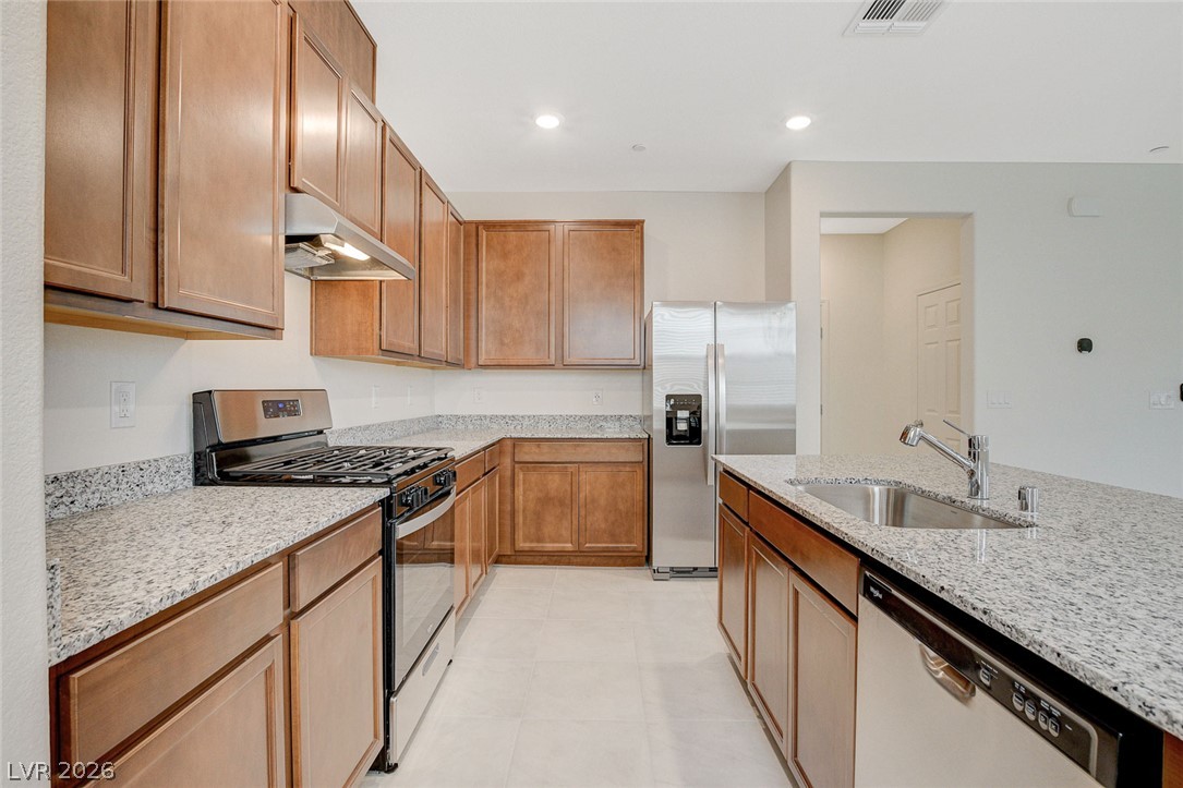 2615 Esposende Street Property Photo 19