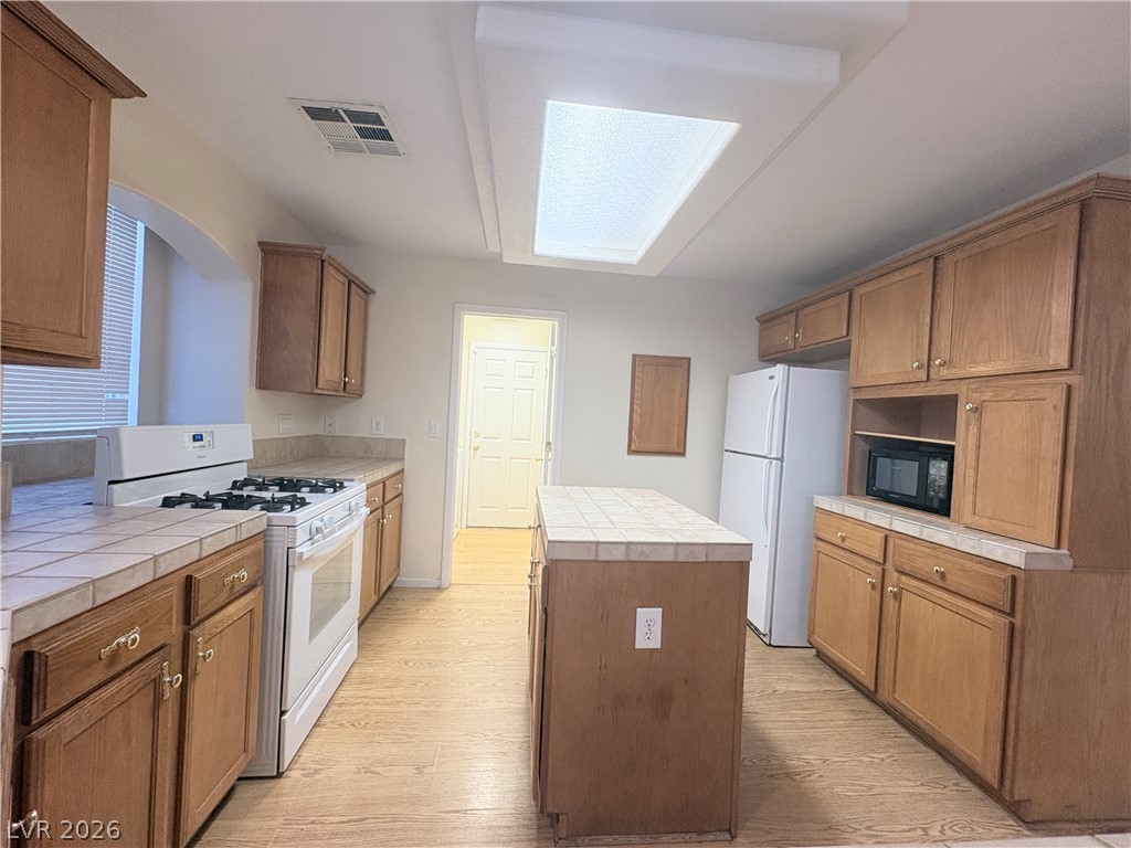 7506 Rustic Galleon Street Property Photo 10