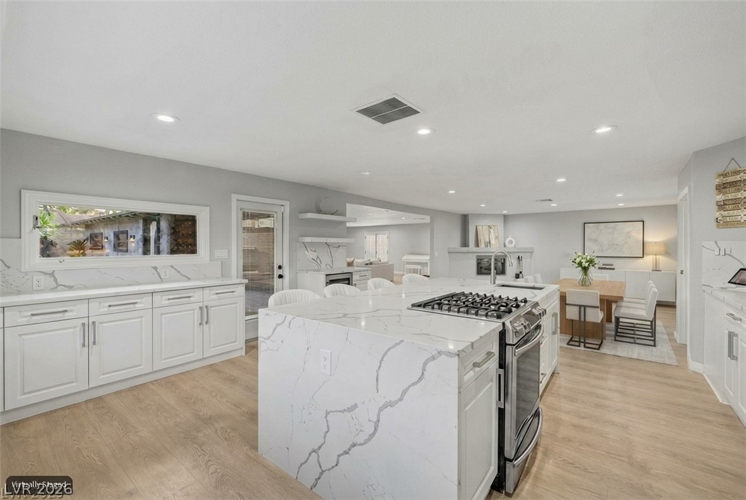 1572 Santa Anita Drive Property Photo 19