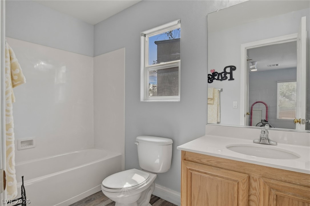 5527 Breecher Avenue Property Photo 10
