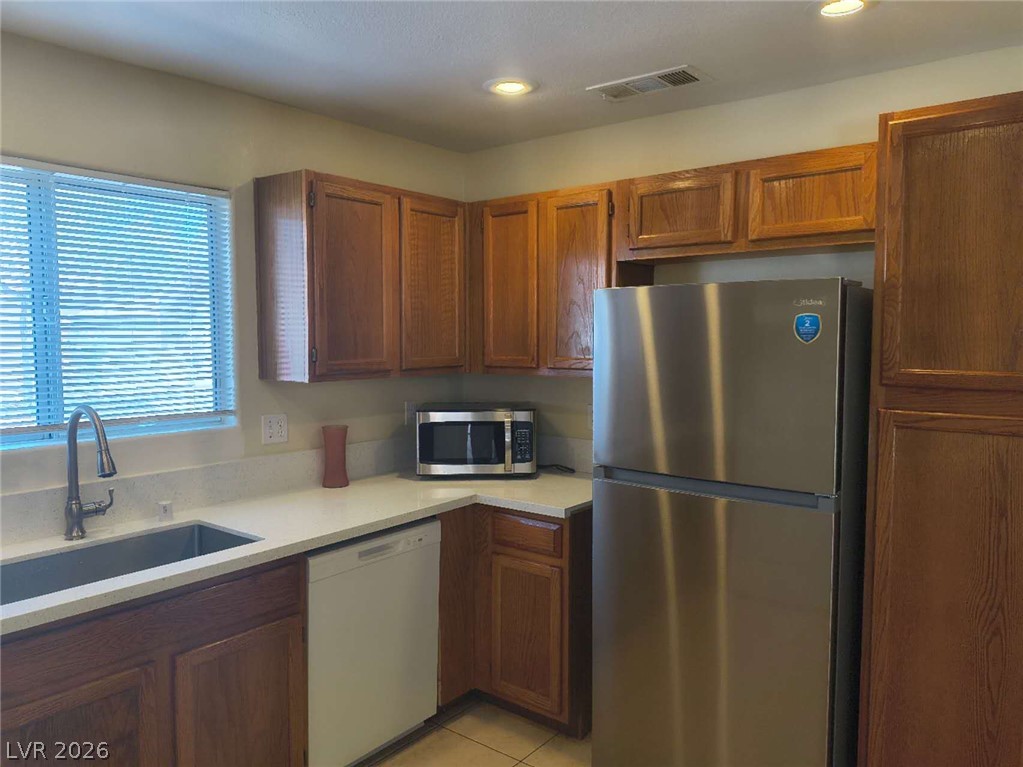 5323 Hanging Tree Lane Property Photo 3