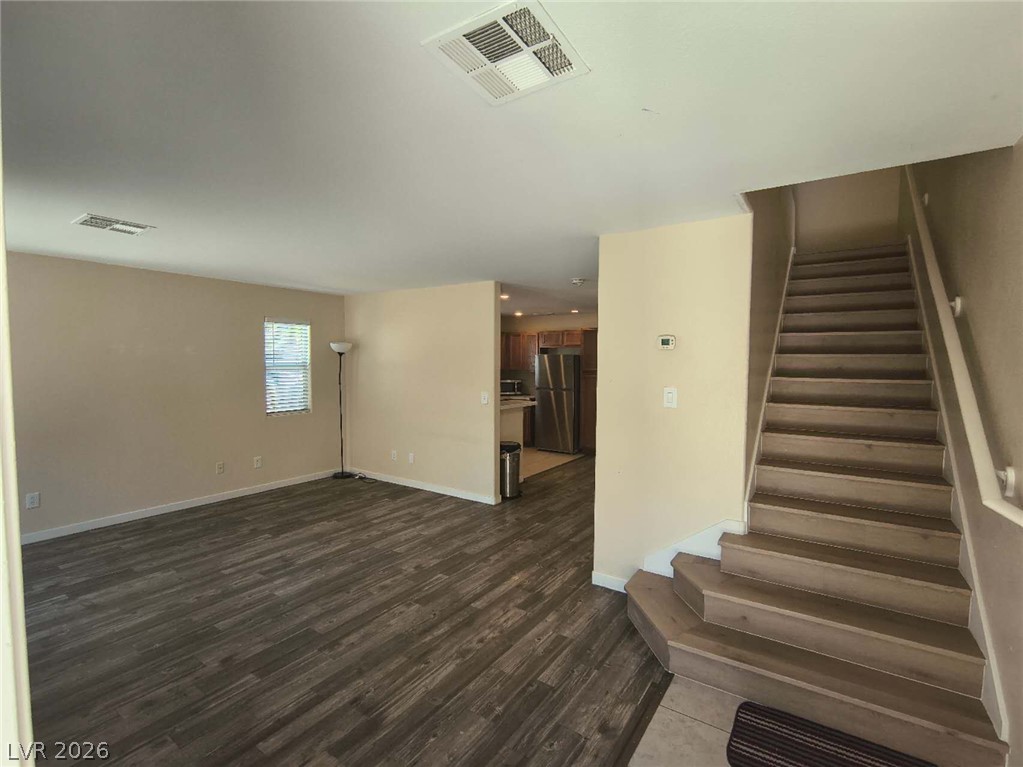 5323 Hanging Tree Lane Property Photo 5