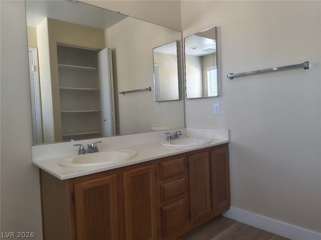 5323 Hanging Tree Lane Property Photo 18