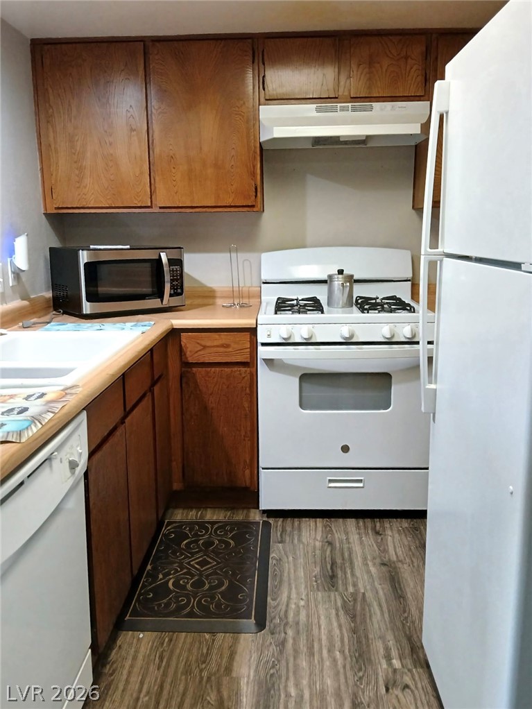 3810 Desert Marina Drive 199 Property Photo 5