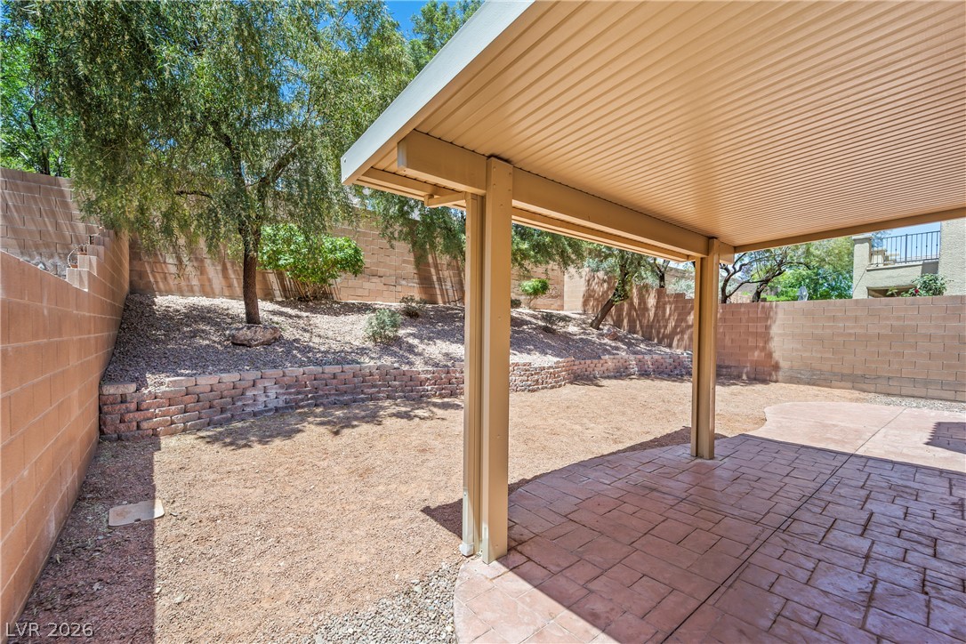 7337 Picnic Hill Street Property Photo 33