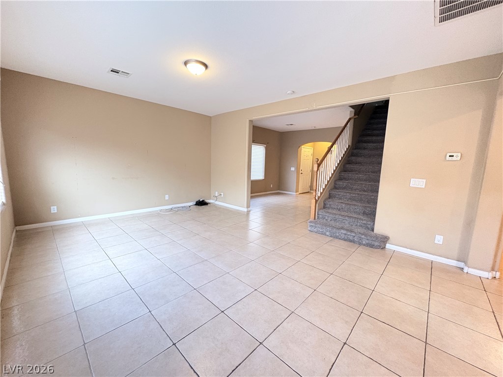 5014 Golden Antelope Way Property Photo 6