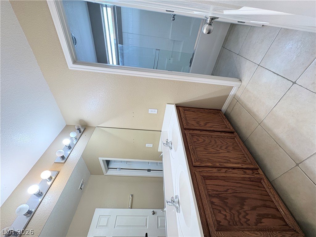 5014 Golden Antelope Way Property Photo 27