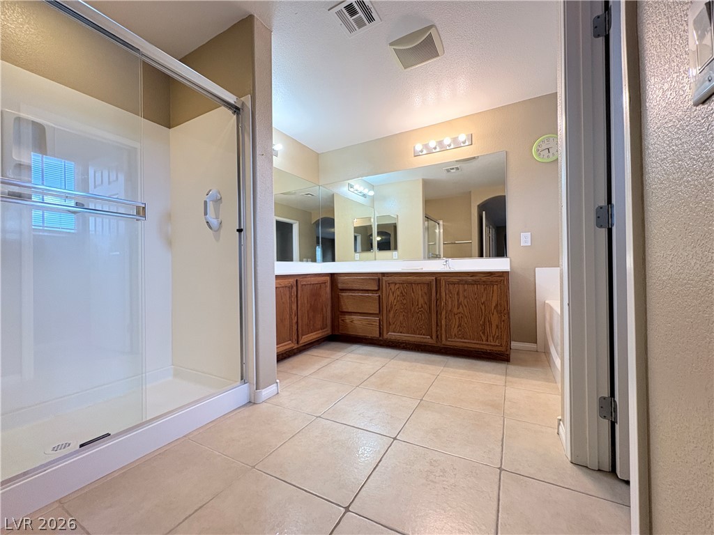 5014 Golden Antelope Way Property Photo 37