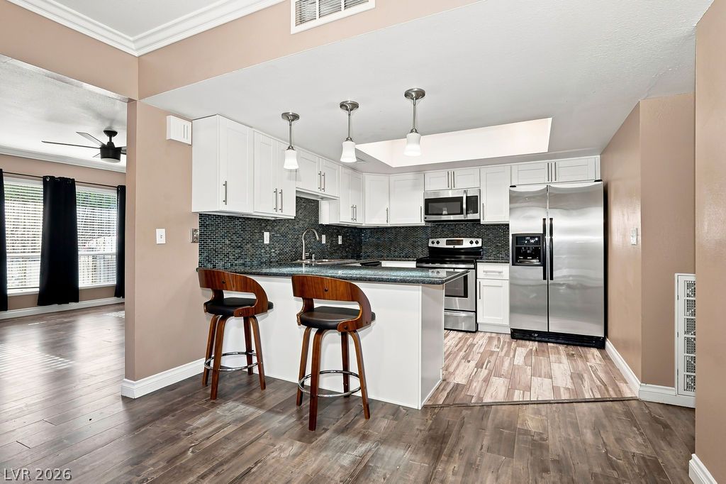 3768 Pilgrim Street Property Photo 4