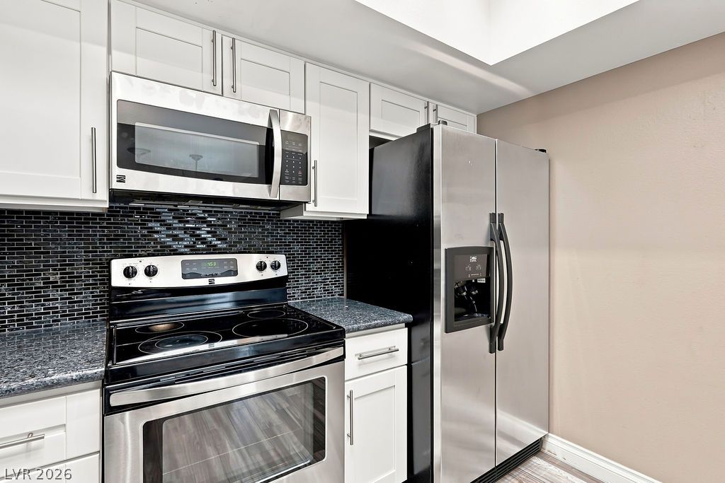 3768 Pilgrim Street Property Photo 5