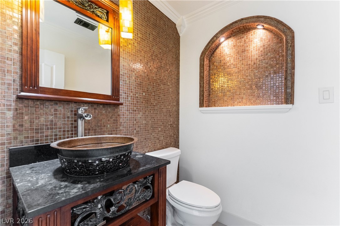 2909 Sterling Cove Drive Property Photo 18