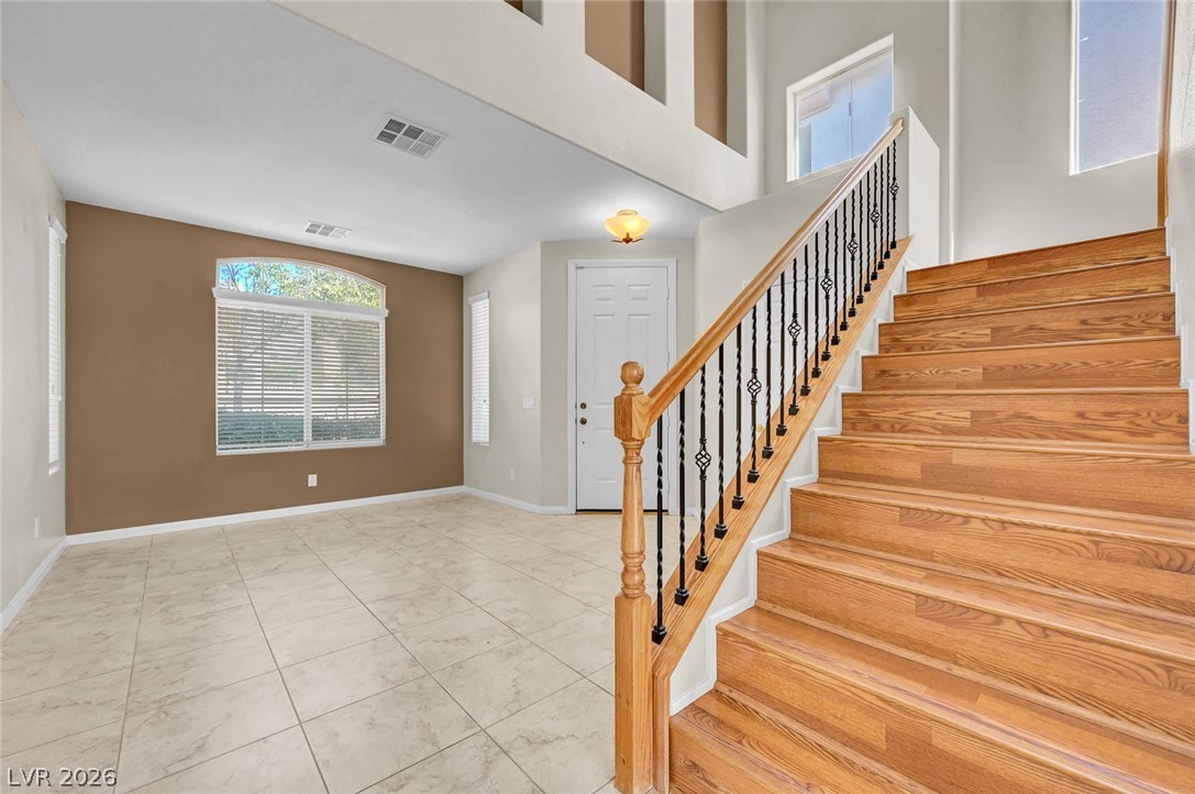977 SPARKLING LIGHT Street Property Photo 1
