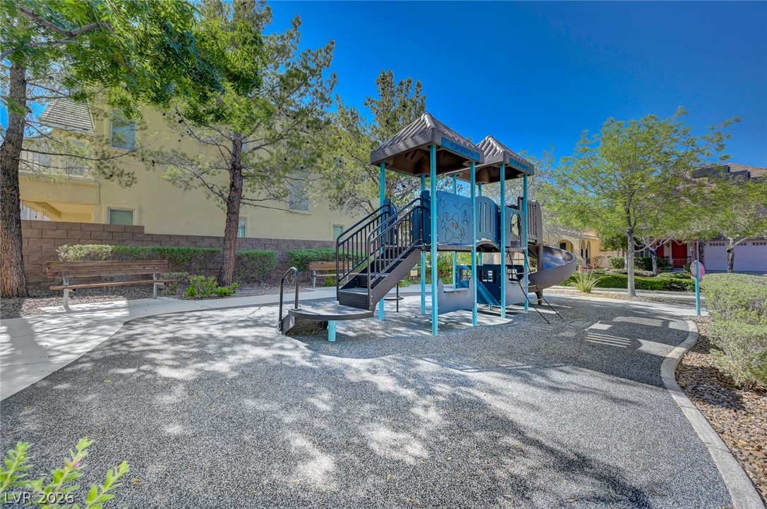 977 Sparkling Light Street Property Photo 13