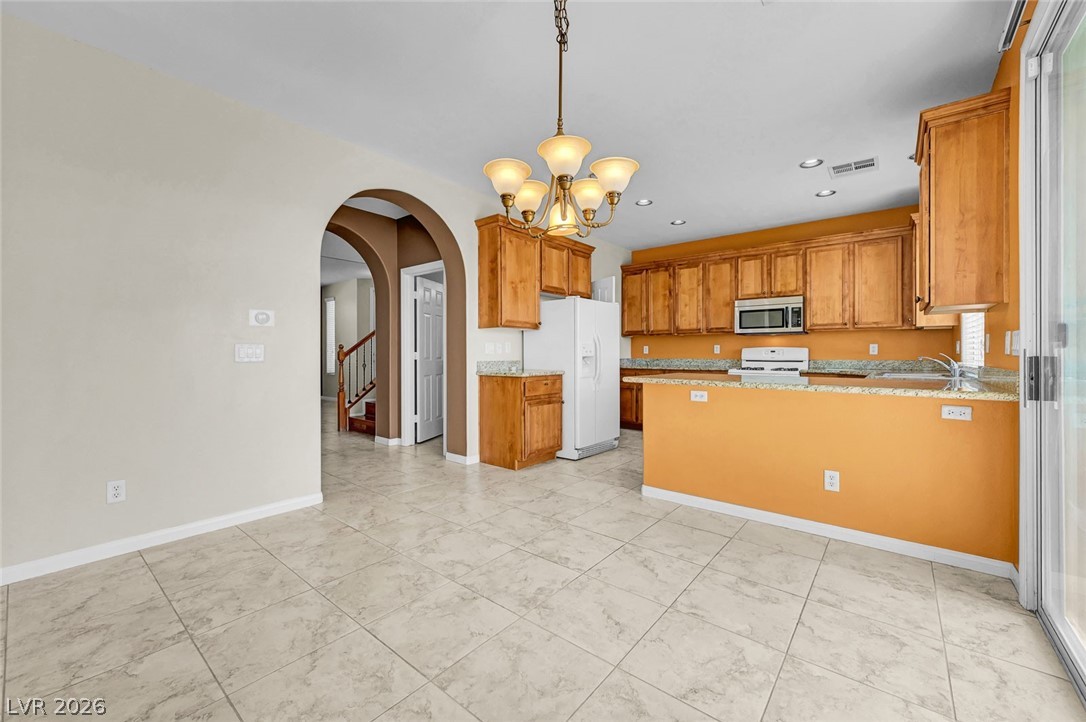977 Sparkling Light Street Property Photo 28