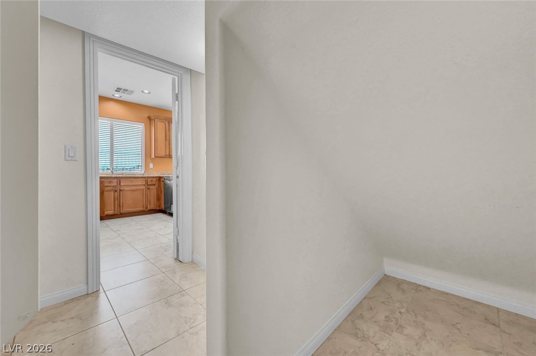 977 Sparkling Light Street Property Photo 38