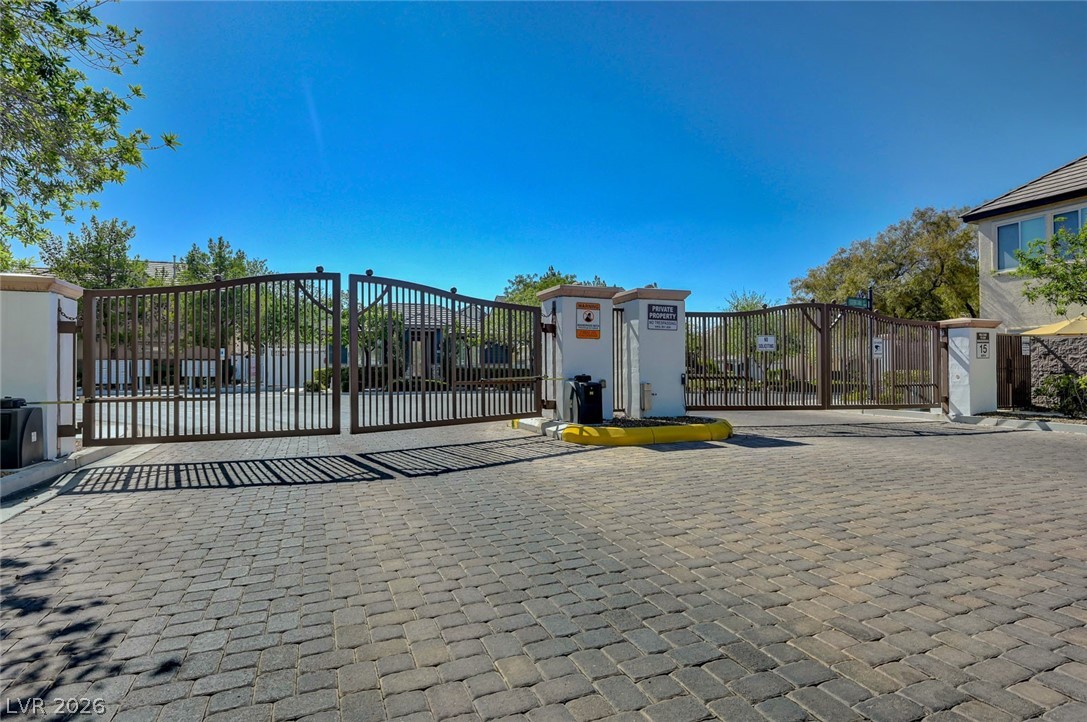 977 Sparkling Light Street Property Photo 68