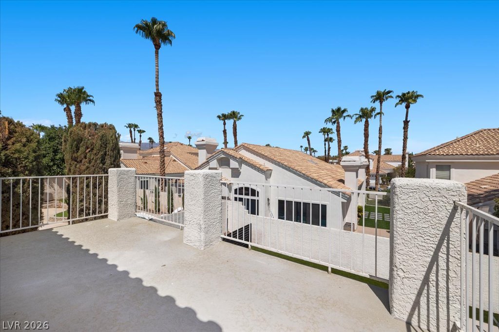 8024 Shorecrest Drive Property Photo 20