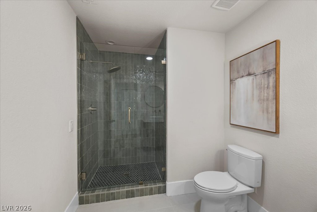 8024 Shorecrest Drive Property Photo 29