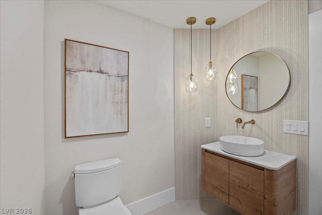 8024 Shorecrest Drive Property Photo 31