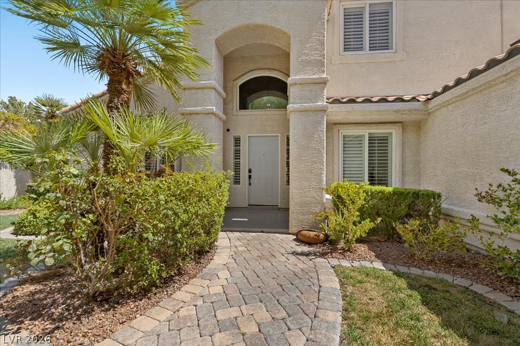 2000 Silverton Drive Property Photo 6