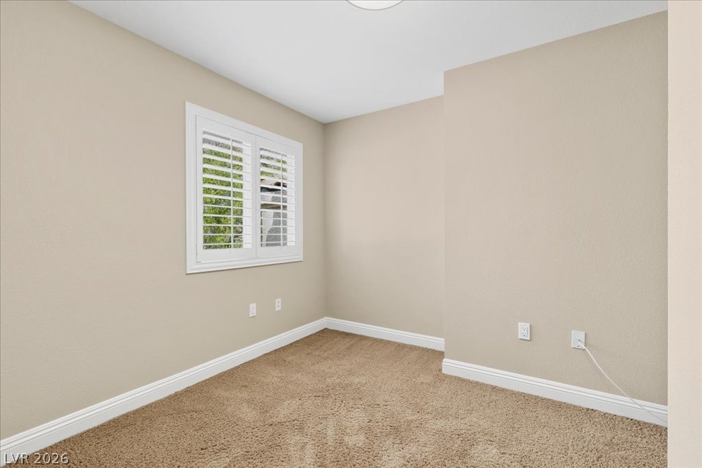 2000 Silverton Drive Property Photo 33
