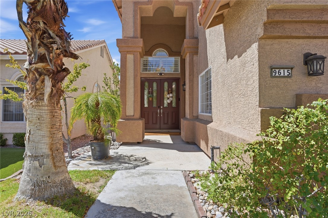 9615 Sedona Hills Court Property Photo 10