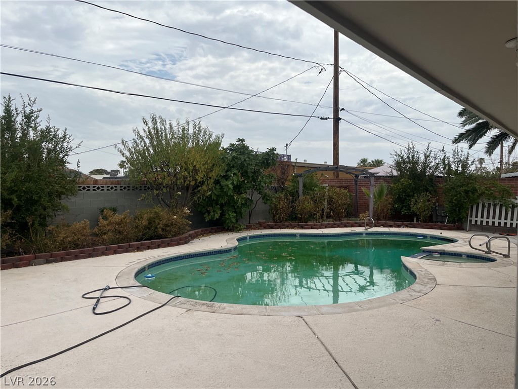 4958 Bock Street Property Photo 2