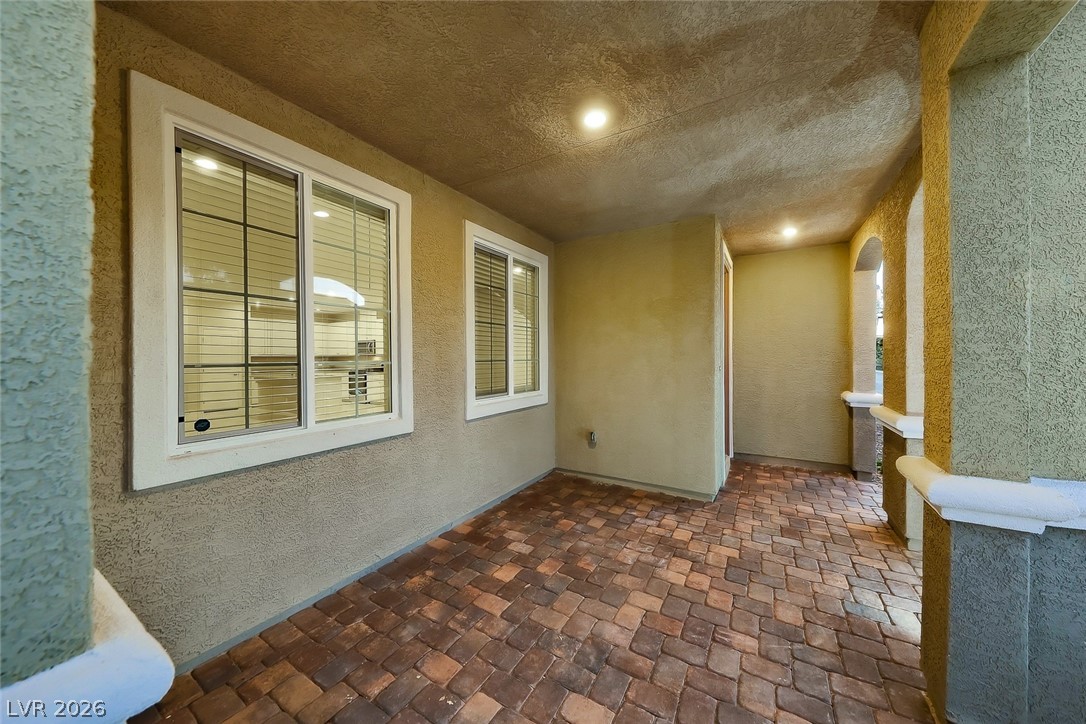 3737 Via Gennaro Property Photo 5