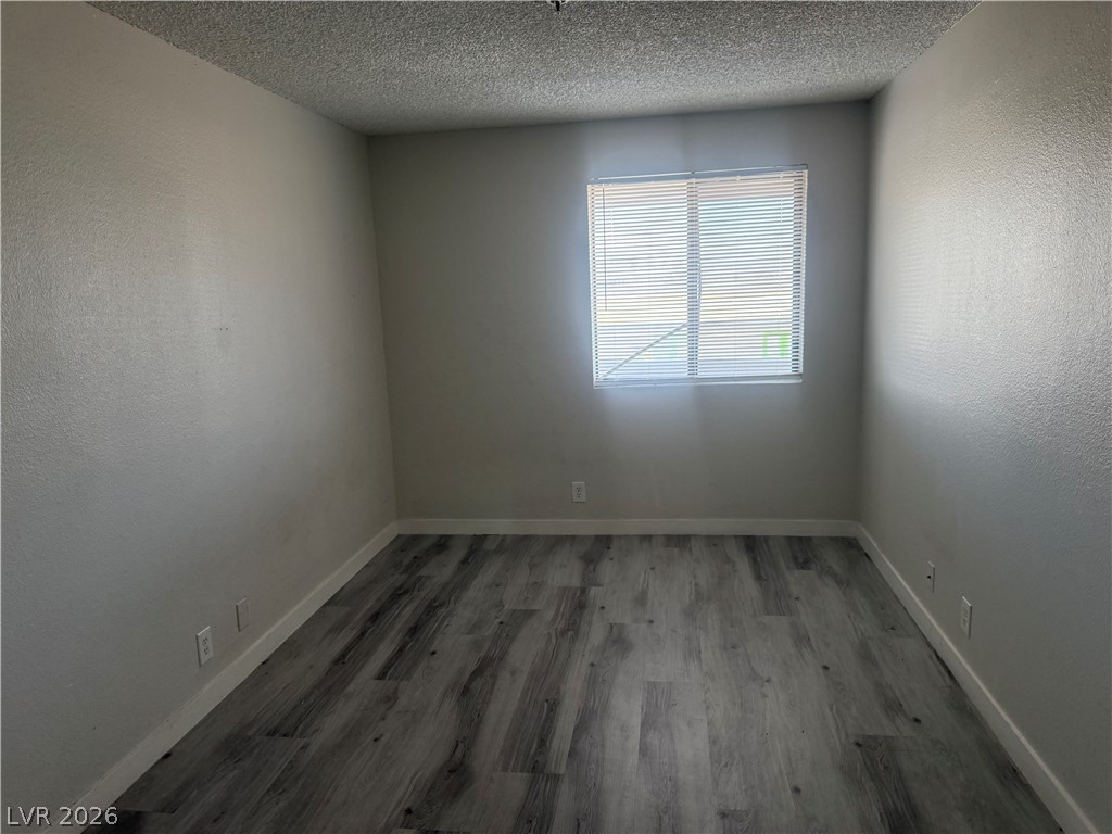 1381 East University Avenue 312 Property Photo 20