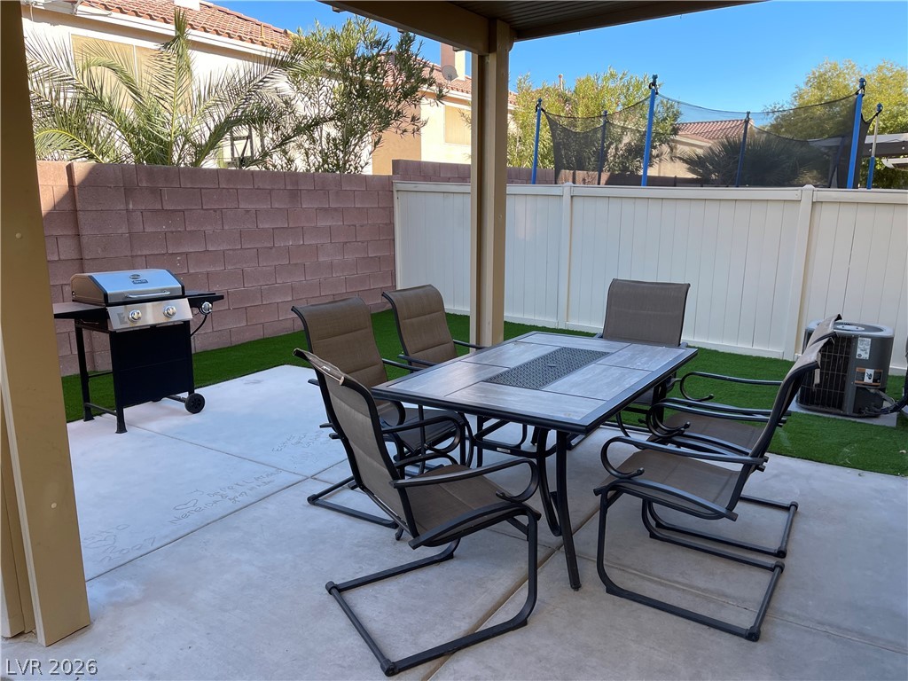 7416 Castillo Peak Street Property Photo 25