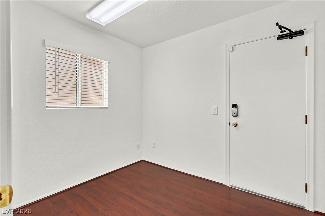 2708 Youngdale Drive Property Photo 8