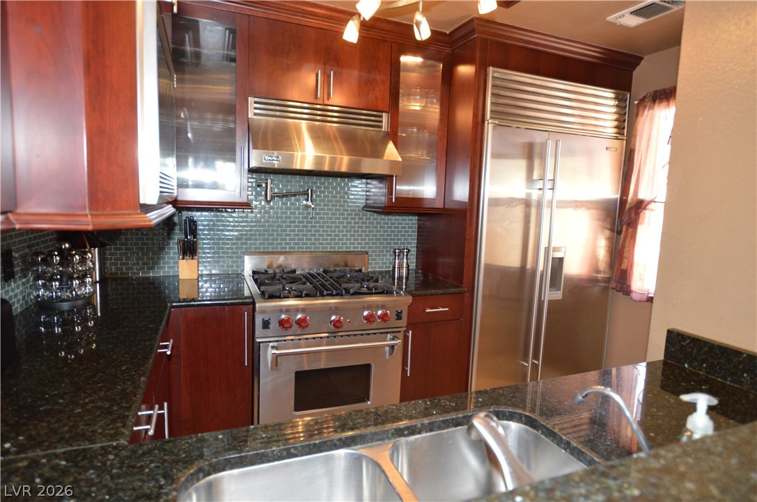 210 East Flamingo Road 421 Property Photo 10