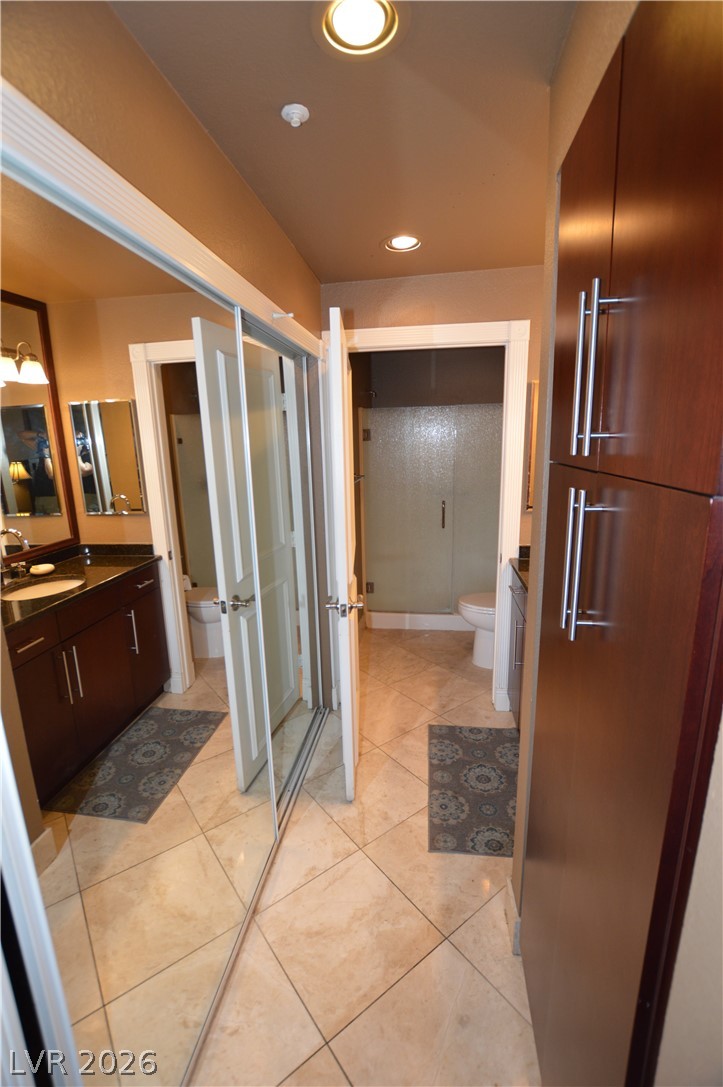 210 East Flamingo Road 421 Property Photo 18