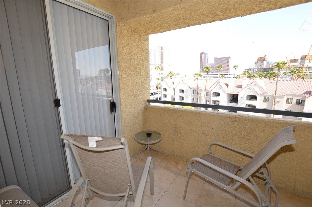 210 East Flamingo Road 421 Property Photo 36