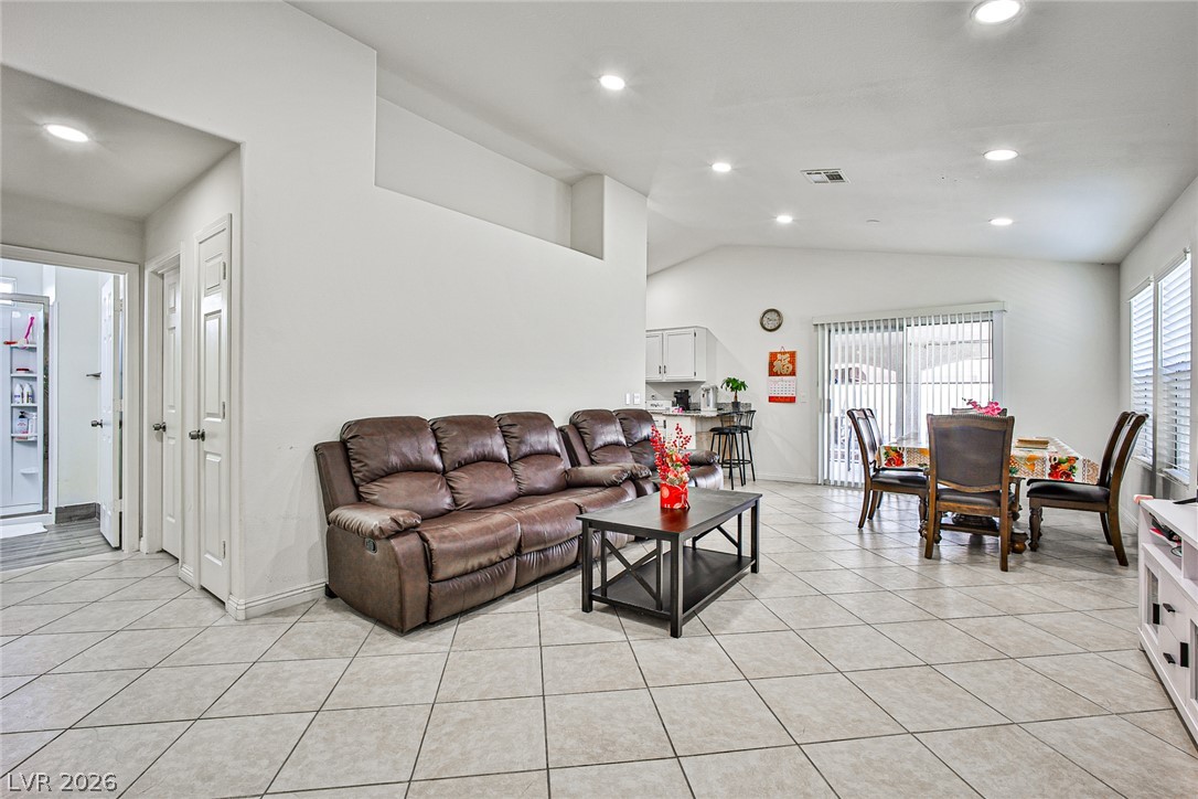 5519 Night Swim Lane Property Photo 6