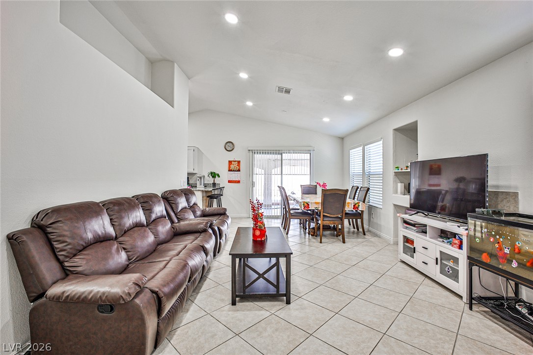 5519 Night Swim Lane Property Photo 16
